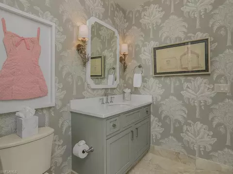 Bath - 580 15th Ave S, Naples, FL 34102 photo 7 of 7