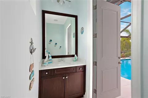 Bath - 6485 Arriba Ave, Naples, FL 34113 photo 5 of 5