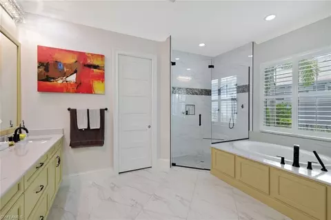 Bath - 6485 Arriba Ave, Naples, FL 34113 photo 2 of 5