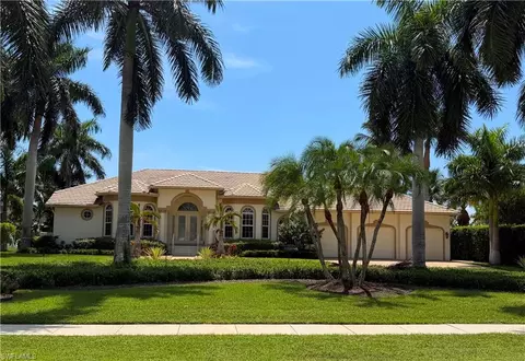 1649 Mcilvaine Ct, Marco Island, FL 34145