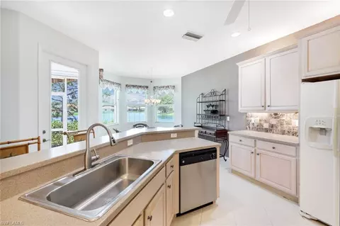 Kitchen - 3768 Baldwin Ln, Naples, FL 34116 photo 2 of 4