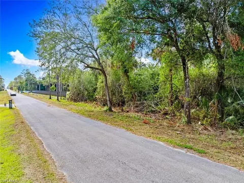 4861 12th Ave SE, Naples, FL 34117 photo 4