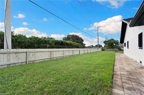 Exterior - 98 Chardon Pl, Naples, FL 34110 photo 9 of 16