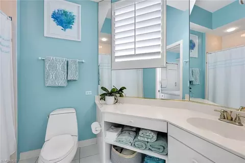 Bath - 375 Germain Ave, Naples, FL 34108 photo 3 of 3