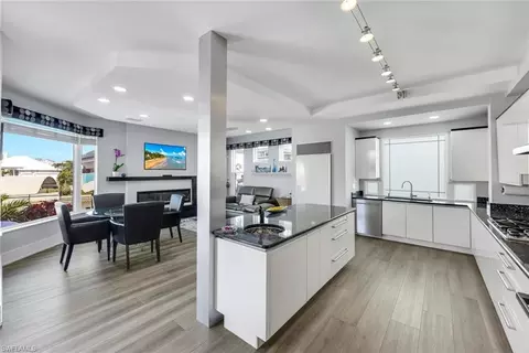 Kitchen - 375 Germain Ave, Naples, FL 34108 photo 2 of 3