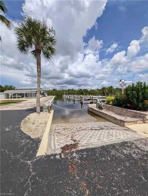 777 Walkerbilt Rd, Naples, FL 34110 photo 2