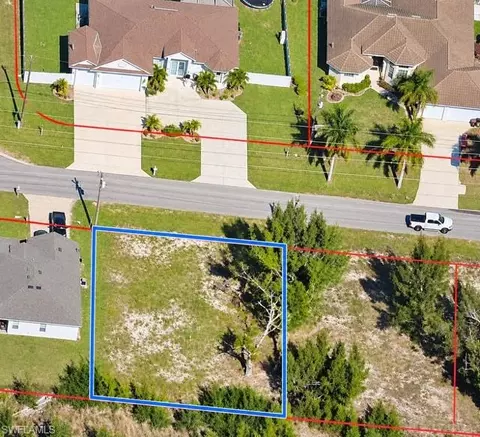 2122 SW 4th St, Cape Coral, FL 33991