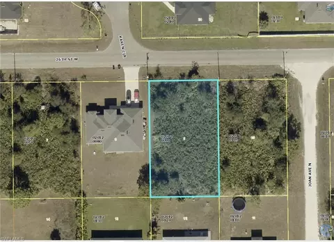 3003 26th St W, Lehigh Acres, FL 33971
