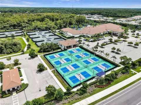 View/Area - 12056 Oleander Ave, Naples, FL 34120 photo 2 of 3