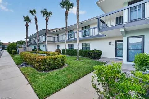 35 Greenbrier St #6-104, Marco Island, FL 34145