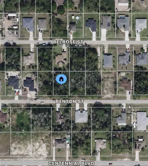 5426 Benton St, Lehigh Acres, FL 33971