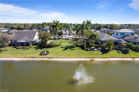 View/Area - 7202 Wilton Dr, Naples, FL 34109 photo 3 of 3