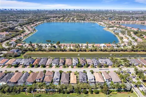 View/Area - 7202 Wilton Dr, Naples, FL 34109 photo 2 of 3