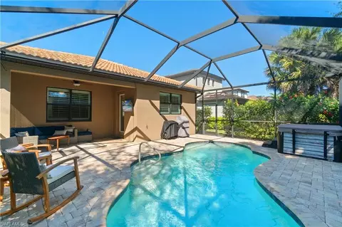 Exterior - 7202 Wilton Dr, Naples, FL 34109 photo 5 of 9