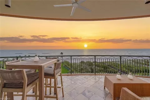 940 Cape Marco Dr #603, Marco Island, FL 34145