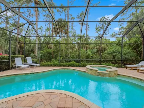 18091 Lagos Way, Naples, FL 34110