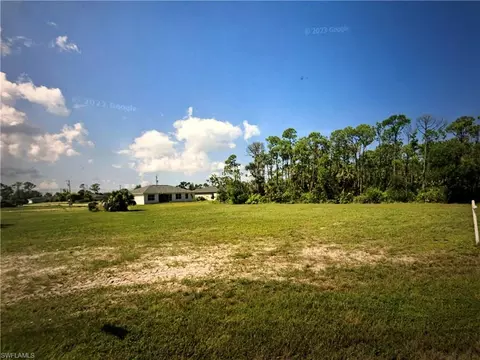 3830 NW 43 St, Cape Coral, FL 33993