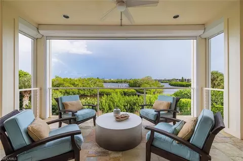 21551 Indian Bayou Dr, Fort Myers Beach, FL 33931