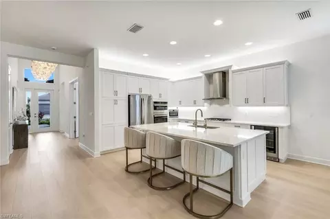 Kitchen - 12255 Bonnet Dr, Naples, FL 34120 photo 2 of 7