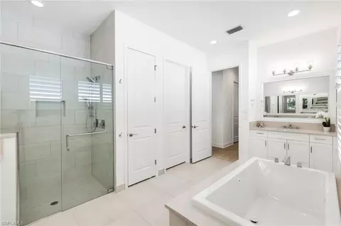 Bath - 12255 Bonnet Dr, Naples, FL 34120 photo 1 of 4