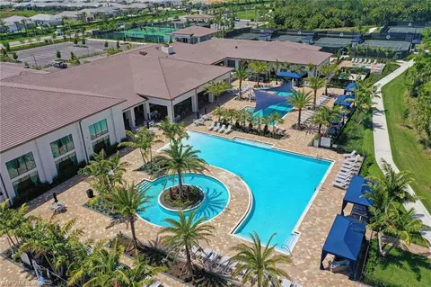 View/Area - 12255 Bonnet Dr, Naples, FL 34120 photo 6 of 7