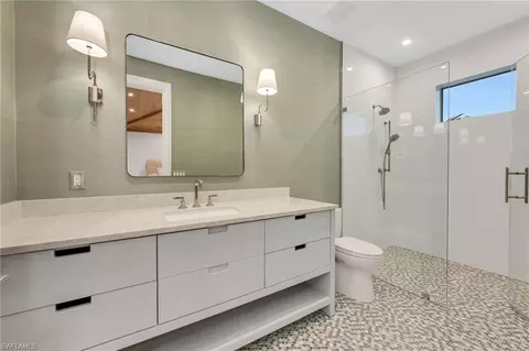 Bath - 1935 5th St S, Naples, FL 34102 photo 6 of 7
