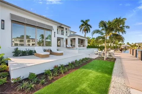Exterior - 1935 5th St S, Naples, FL 34102 photo 5 of 6
