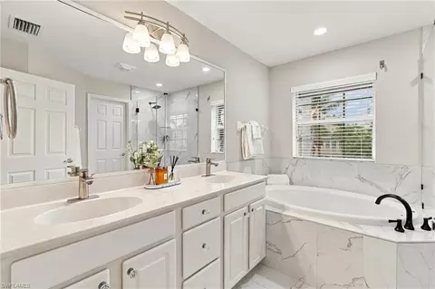Bath - 20036 Heatherstone Way #2, Estero, FL 33928 photo 1 of 4