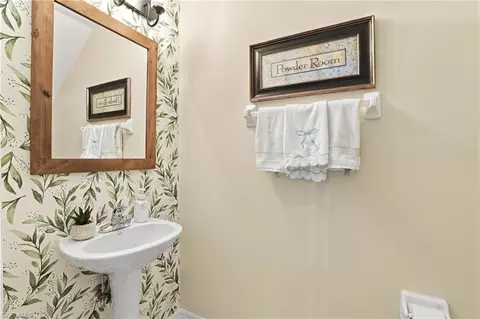 Bath - 20036 Heatherstone Way #2, Estero, FL 33928 photo 4 of 4