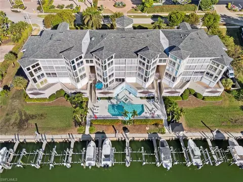 870 Collier Ct #406, Marco Island, FL 34145
