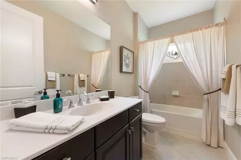 Bath - 3557 Canopy Cir, Naples, FL 34120 photo 2 of 2