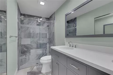 Bath - 4577 Pasadena Ct, Naples, FL 34109 photo 2 of 4
