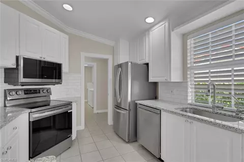Kitchen - 4577 Pasadena Ct, Naples, FL 34109 photo 1 of 4