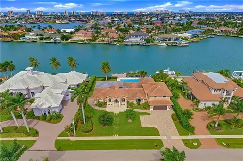 850 W Copeland Dr, Marco Island, FL 34145