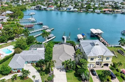 View/Area - 9 Pelican St E, Naples, FL 34113 photo 1 of 7