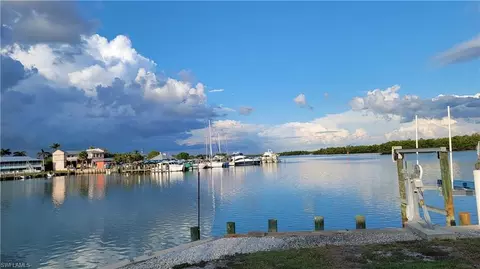 View/Area - 125 Pago Pago Dr E, Naples, FL 34113 photo 2 of 12