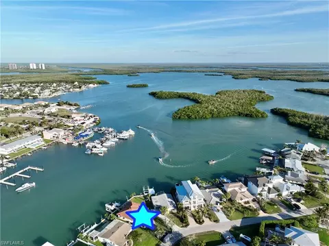 View/Area - 125 Pago Pago Dr E, Naples, FL 34113 photo 3 of 12
