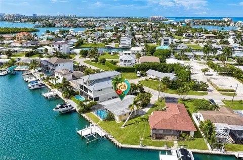 View/Area - 129 Pago Pago Dr E, Naples, FL 34113 photo 4 of 10