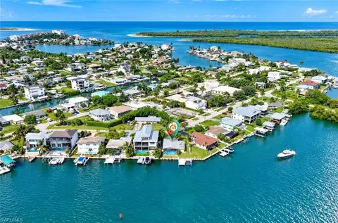 View/Area - 129 Pago Pago Dr E, Naples, FL 34113 photo 6 of 10