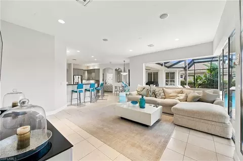 Living - 4995 Rustic Oaks Cir, Naples, FL 34105 photo 3 of 4