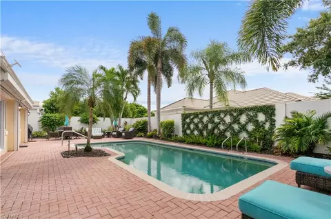 Exterior - 807 Rue Deville #2.11, Naples, FL 34108 photo 3 of 8