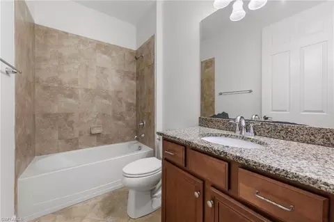 Bath - 20372 Cypress Shadows Blvd, Estero, FL 33928 photo 2 of 2