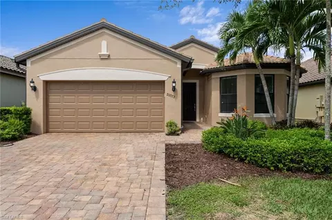 Exterior - 20372 Cypress Shadows Blvd, Estero, FL 33928 photo 3 of 9