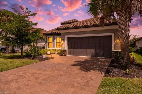 8143 Lucello Ter S, Naples, FL 34114
