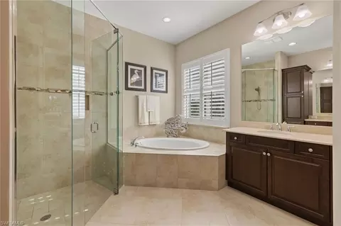 Bath - 4926 Andros Dr, Naples, FL 34113 photo 2 of 6
