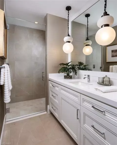 Bath - 125 One Naples Way #401, Naples, FL 34108 photo 6 of 7