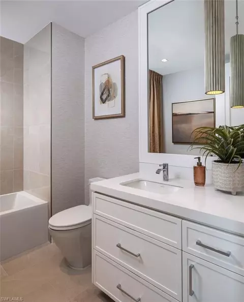 Bath - 125 One Naples Way #401, Naples, FL 34108 photo 5 of 7