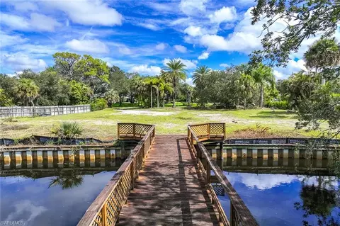 182 Cocohatchee Blvd, Naples, FL 34110 photo 4