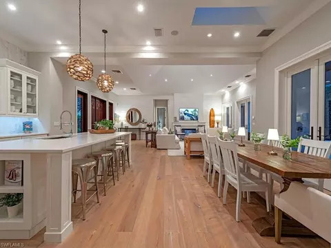Dining - 131 3rd St N, Naples, FL 34102 photo 2 of 2