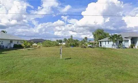 2110 NW 9th Ter, Cape Coral, FL 33993